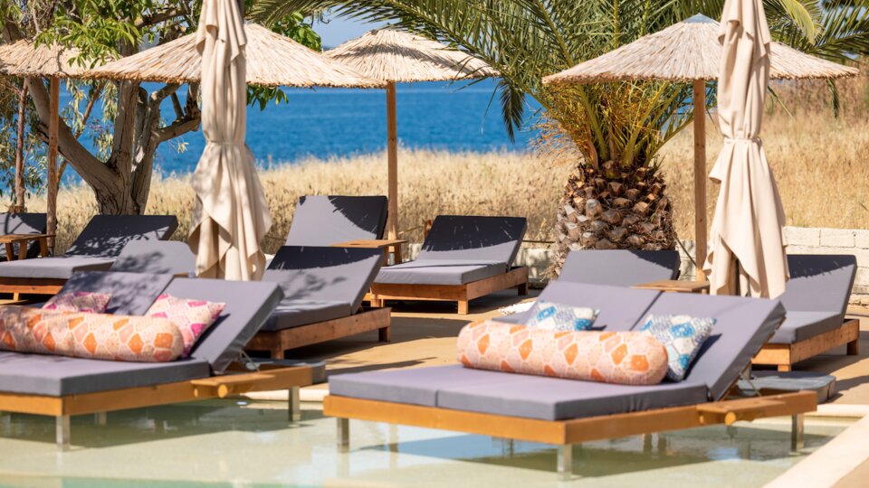 Plataria Seaside Resort